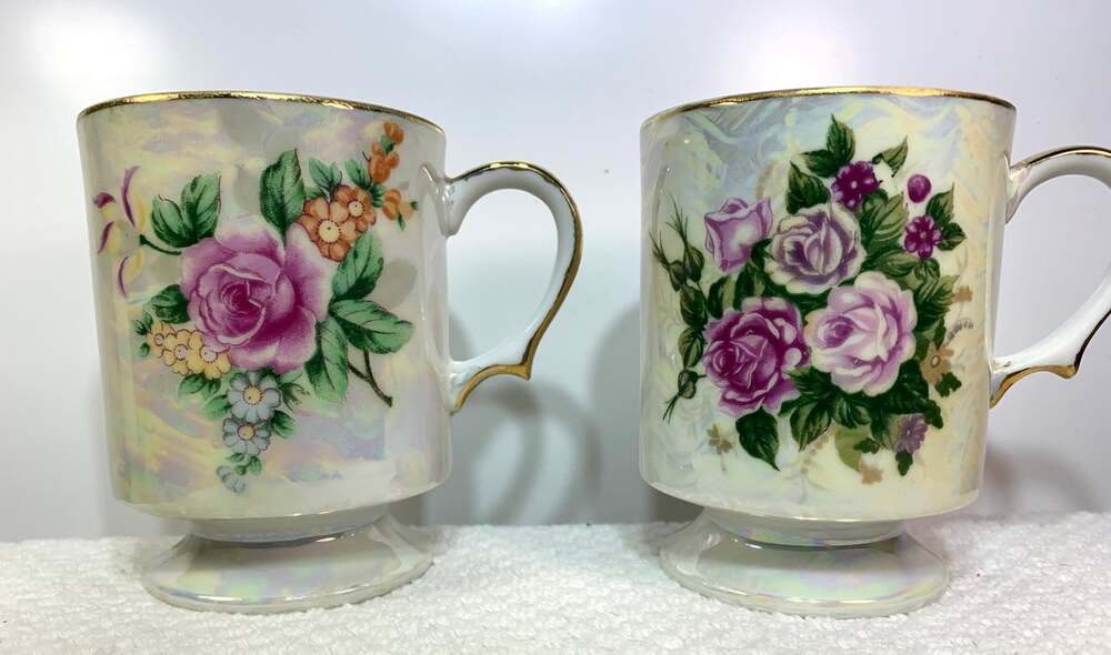 Vintage Floral Iridescent Coffee Cups